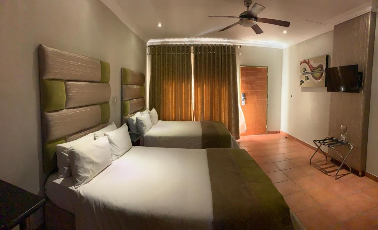 Polokwane Lodge Extérieur photo